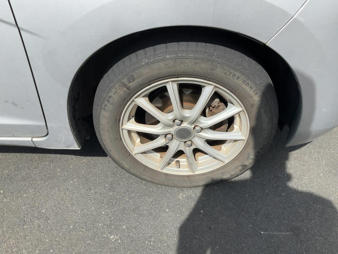 Photo '10' of Honda FIT Hybrid