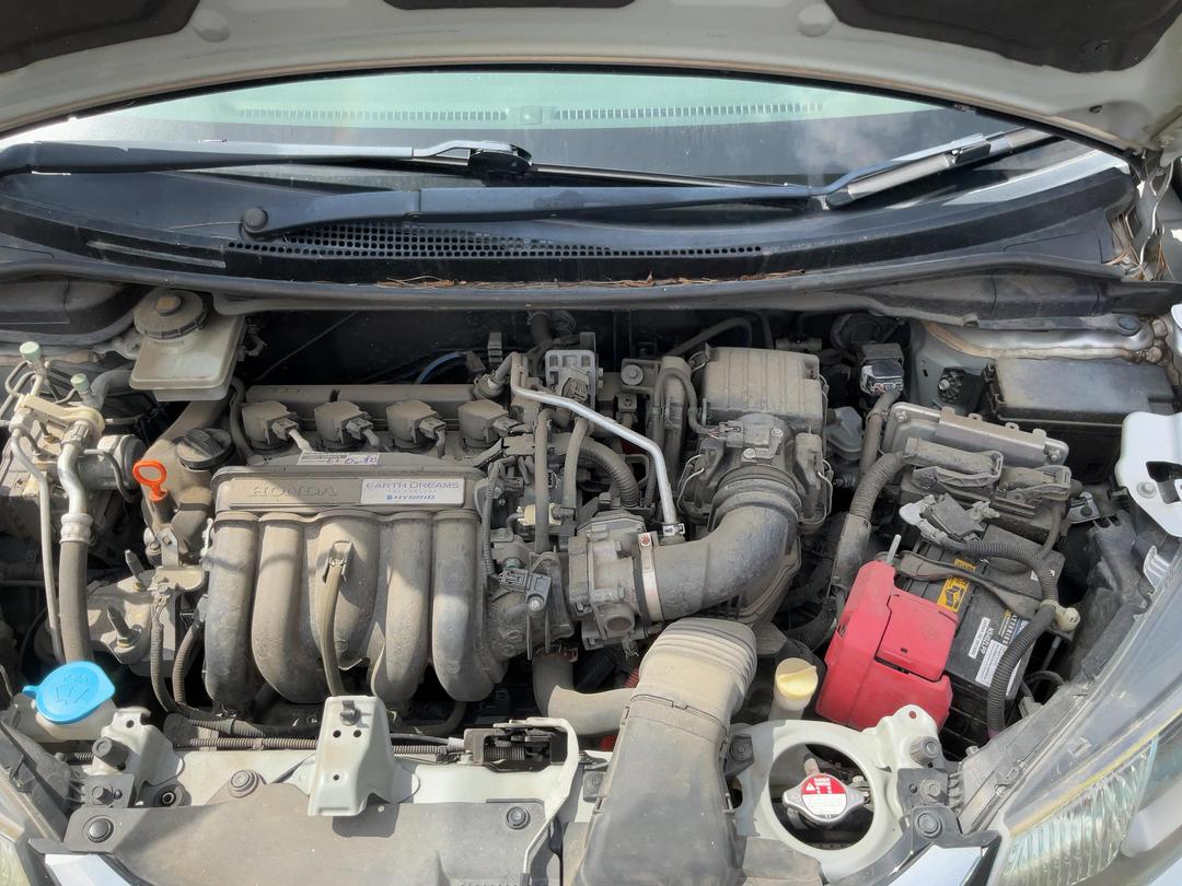 Photo '19' of Honda FIT Hybrid