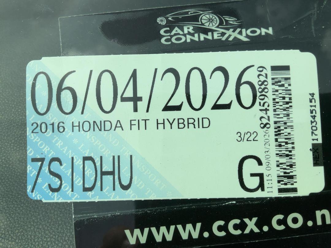 Photo '23' of Honda FIT Hybrid