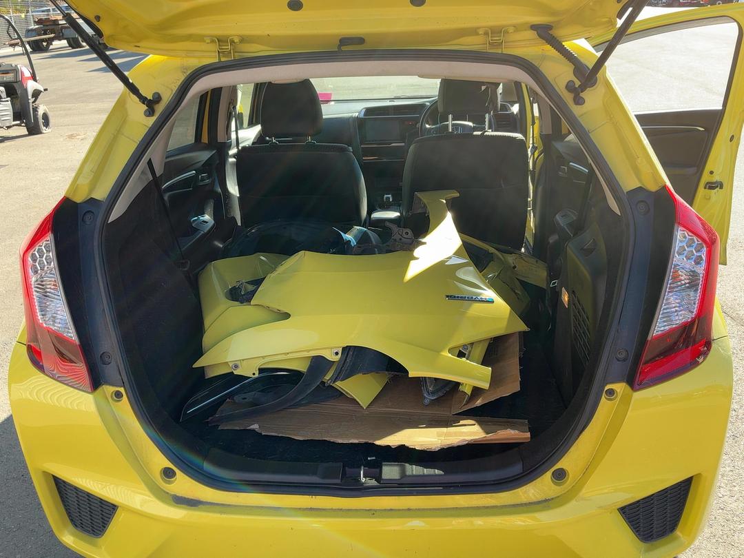 Photo '16' of Honda FIT