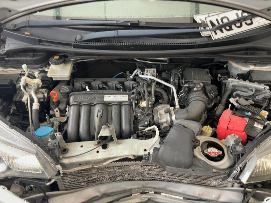 Photo '16' of Honda FIT Photo '16' of Honda FIT