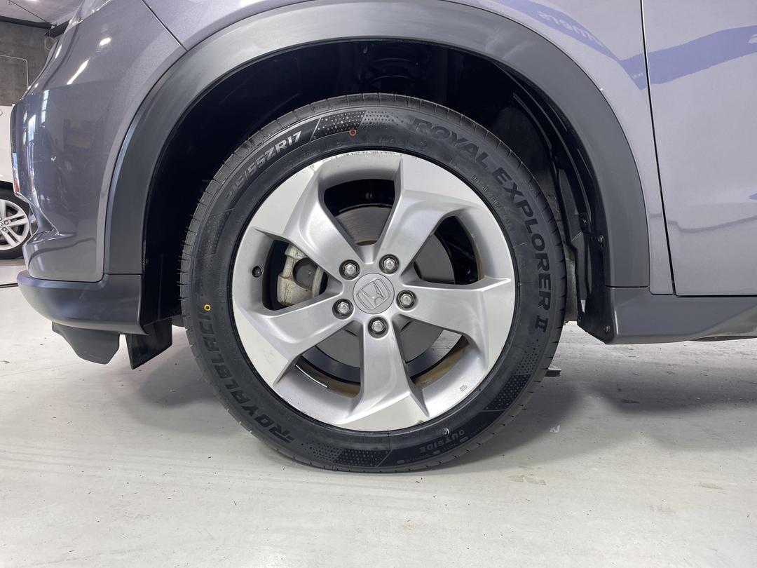 Photo '10' of Honda HR-V