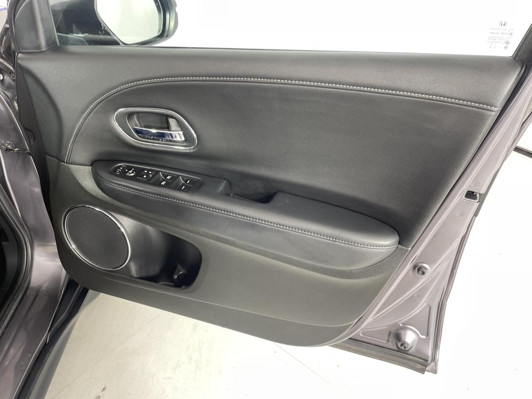 Photo '15' of Honda HR-V