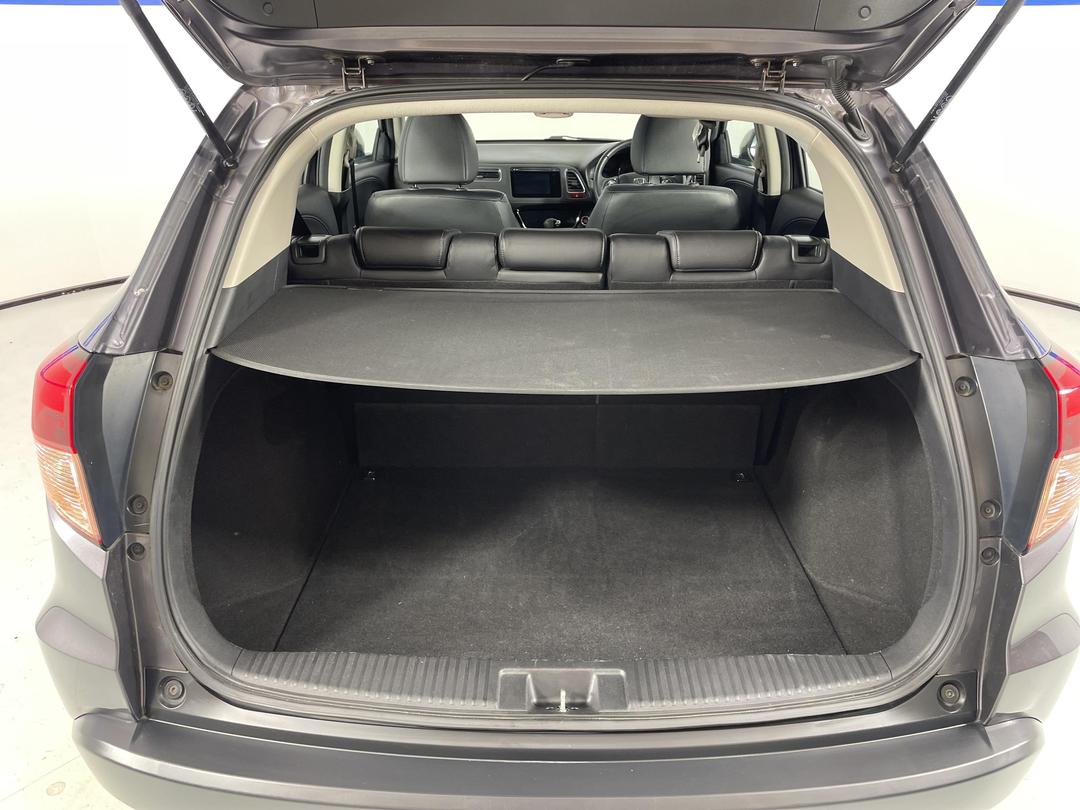 Photo '14' of Honda HR-V