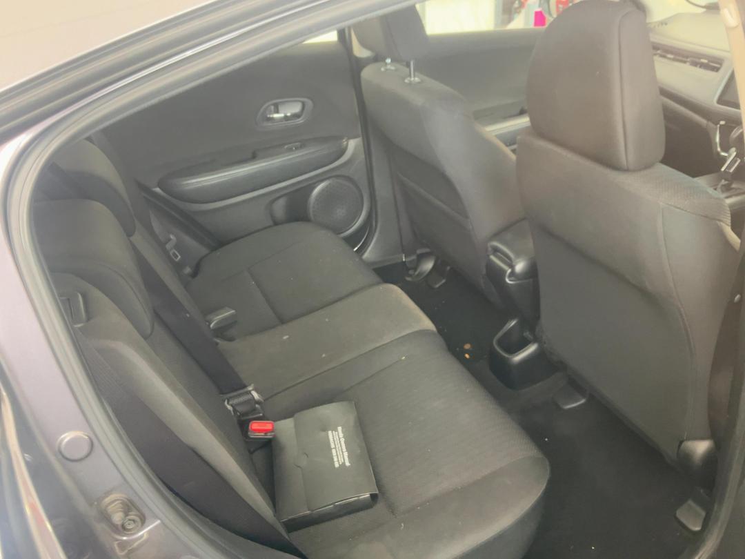 Photo '23' of Honda HR-V S Photo '23' of Honda HR-V S