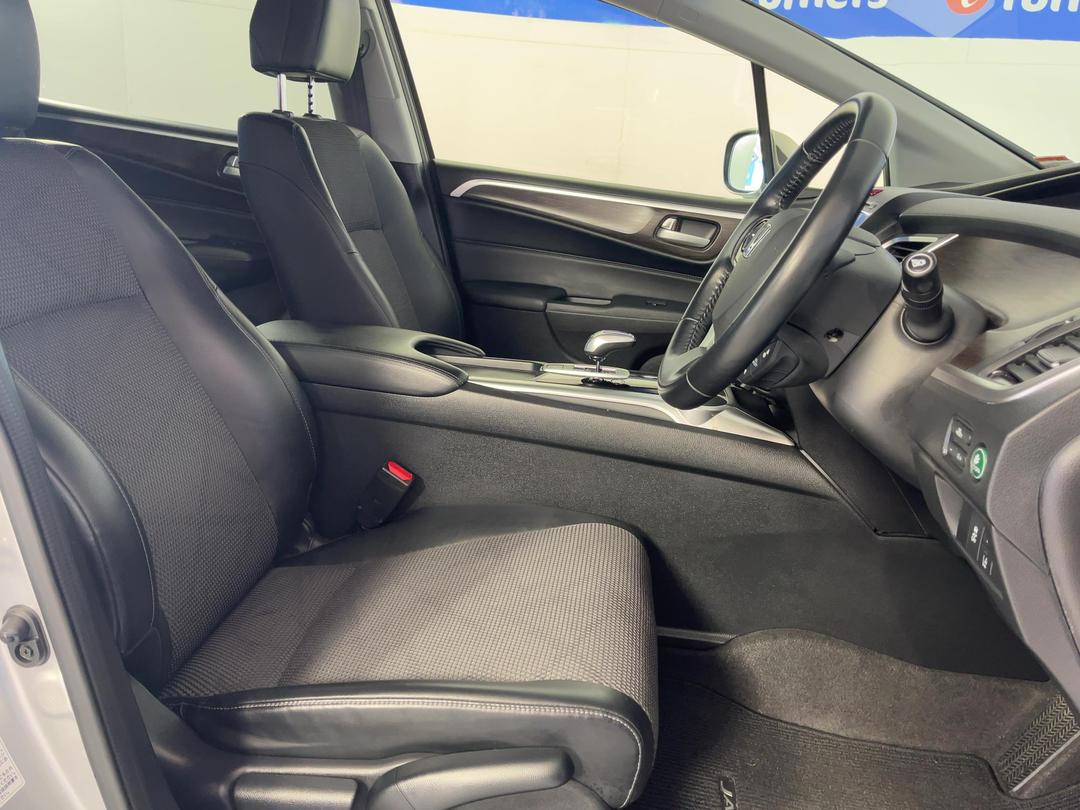 Photo '16' of Honda Jade