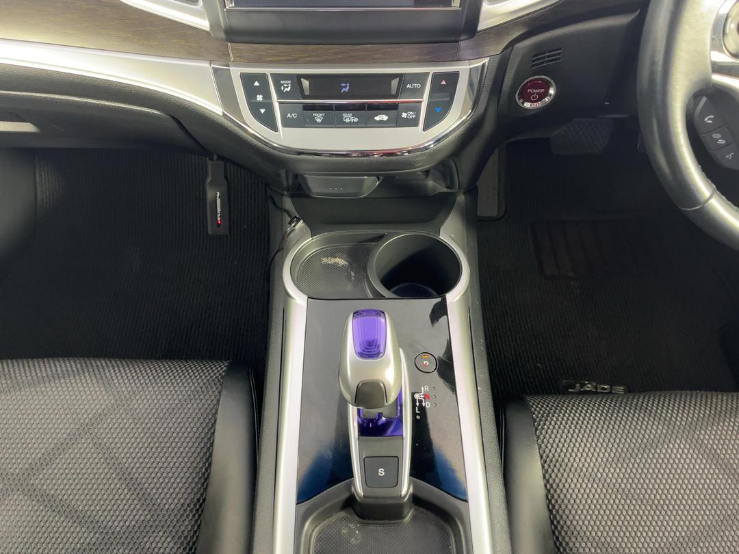 Photo '18' of Honda Jade