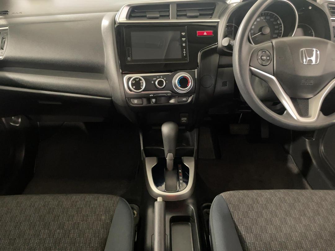 Photo '18' of Honda Jazz