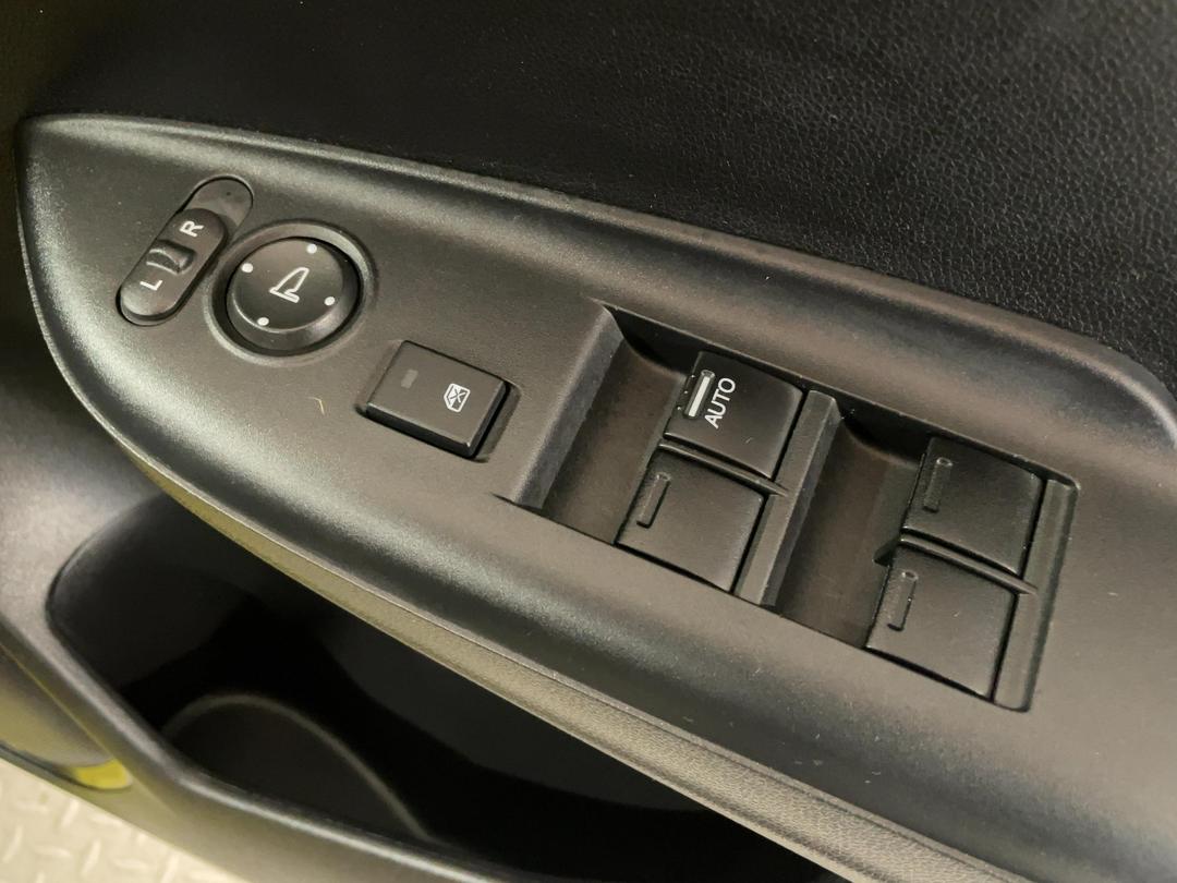 Photo '23' of Honda Jazz