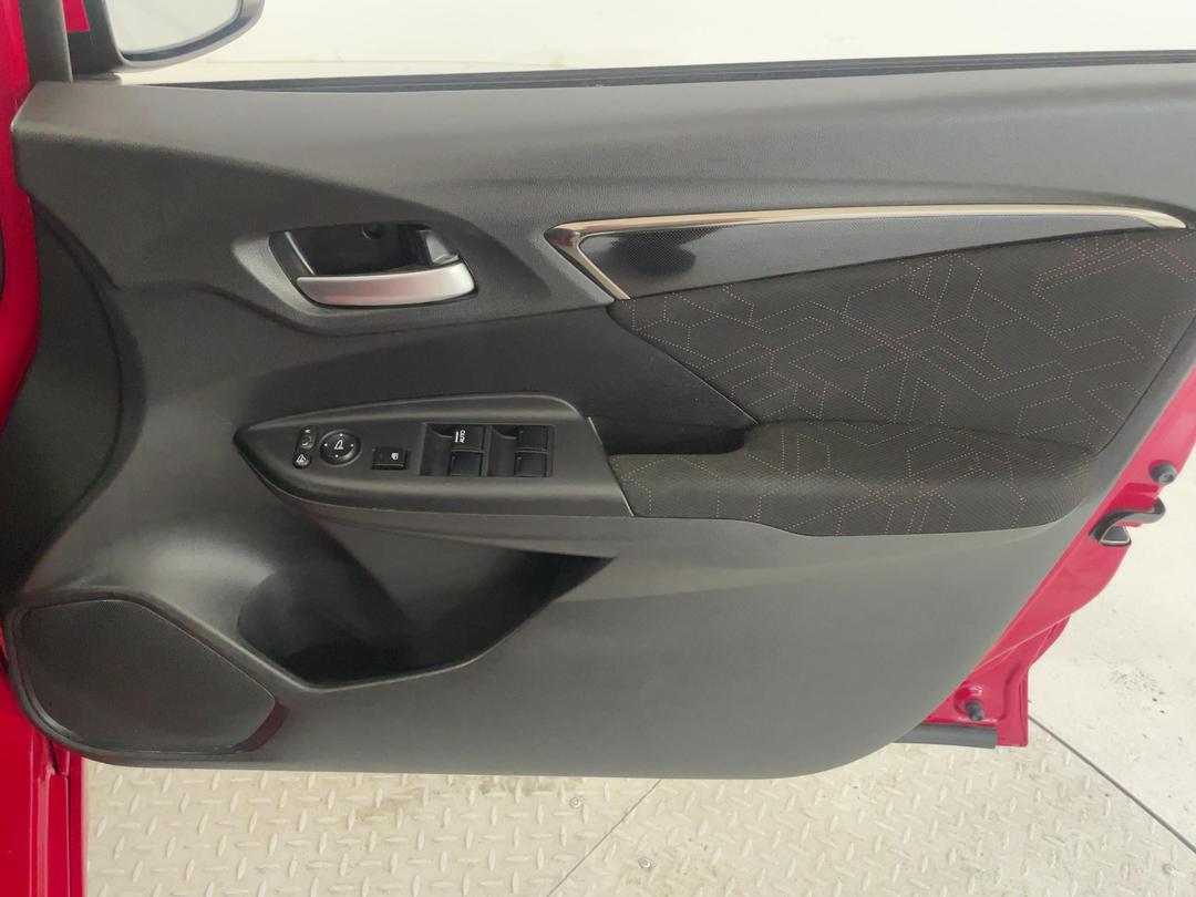 Photo '15' of Honda Jazz