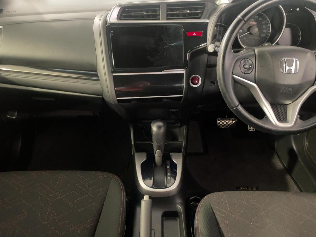 Photo '18' of Honda Jazz