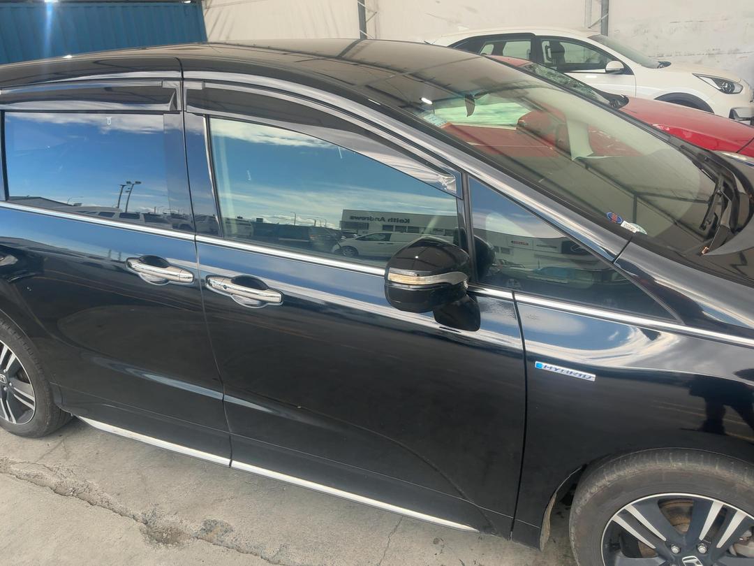 Photo '3' of Honda Odyssey