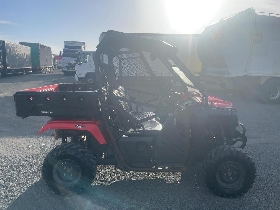 Photo '2' of Honda PIONEER SXS 500M2