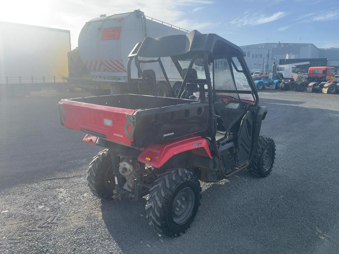 Photo '3' of Honda PIONEER SXS 500M2