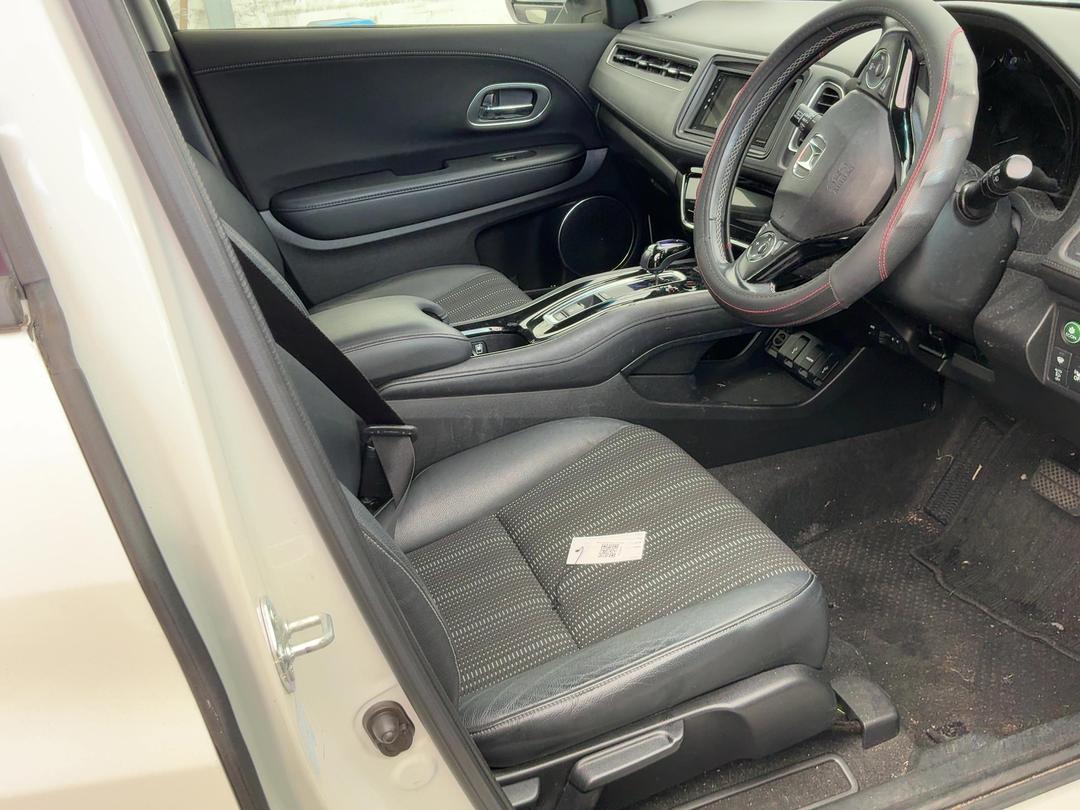 Photo '15' of Honda Vezel