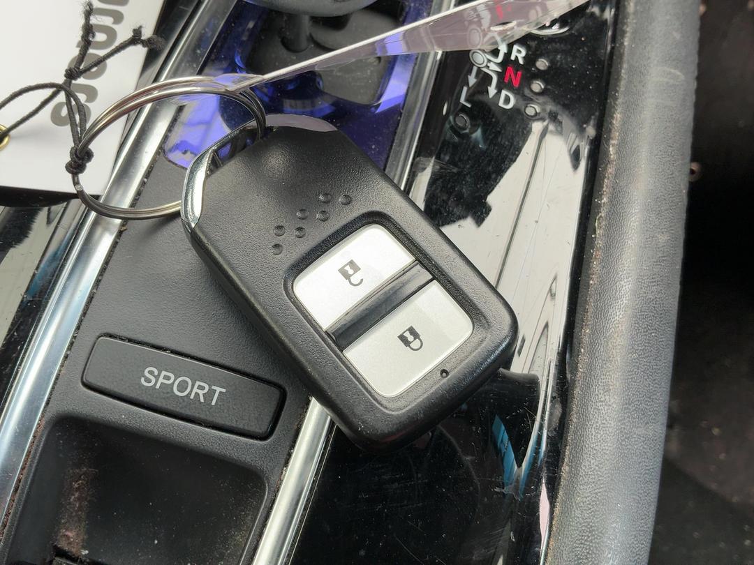 Photo '17' of Honda Vezel