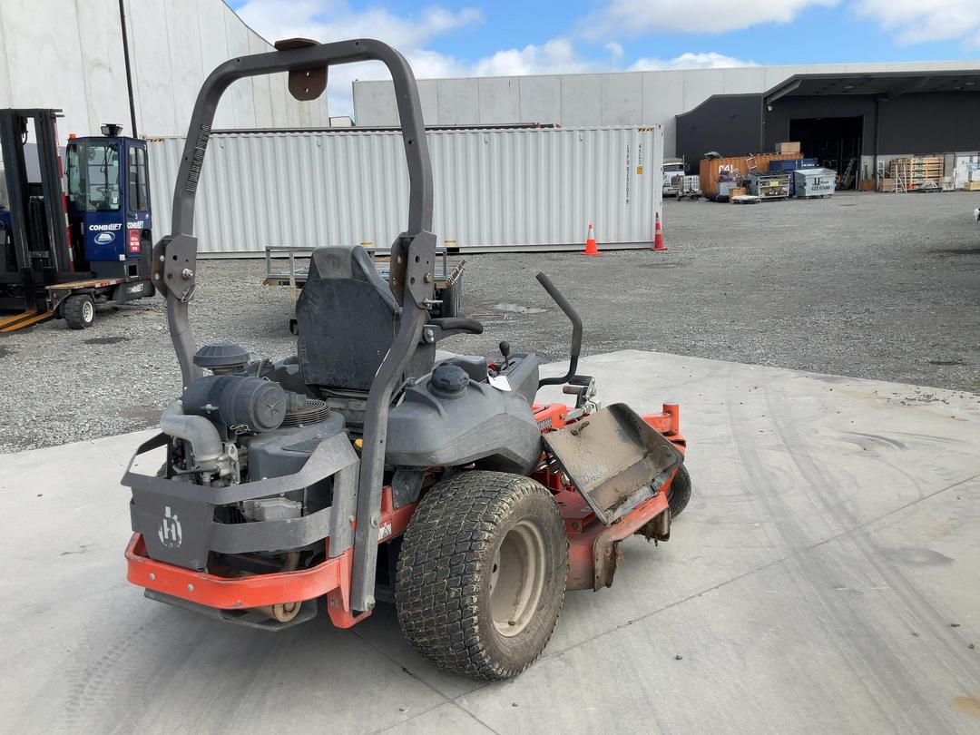 Photo '4' of Husqvarna PZ34 Ride On Mower