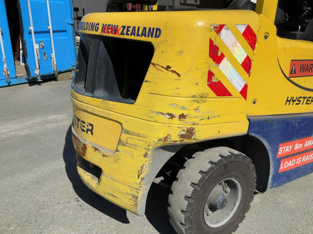 Photo '17' of Hyster H2.5XT Forklift