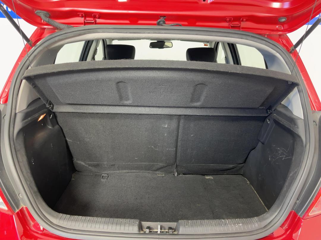 Photo '14' of Hyundai I20