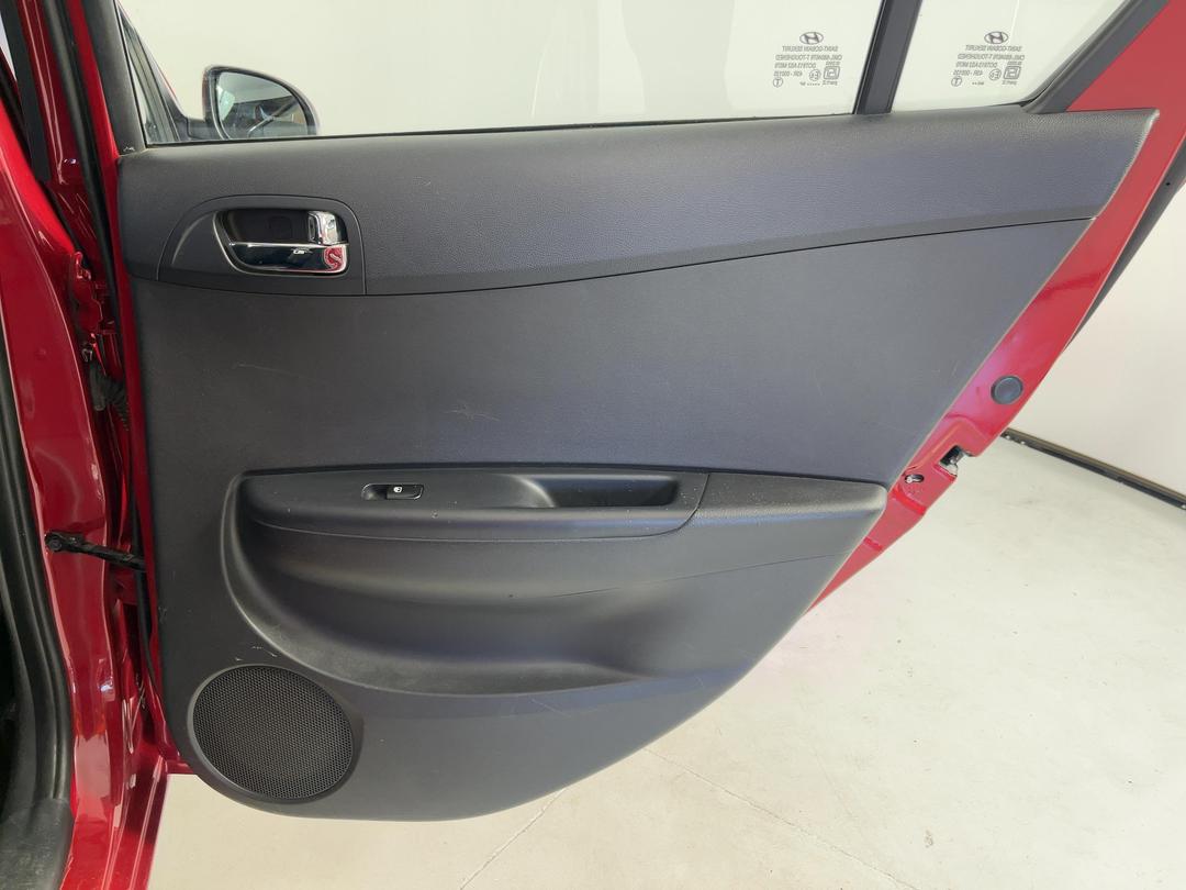 Photo '19' of Hyundai I20