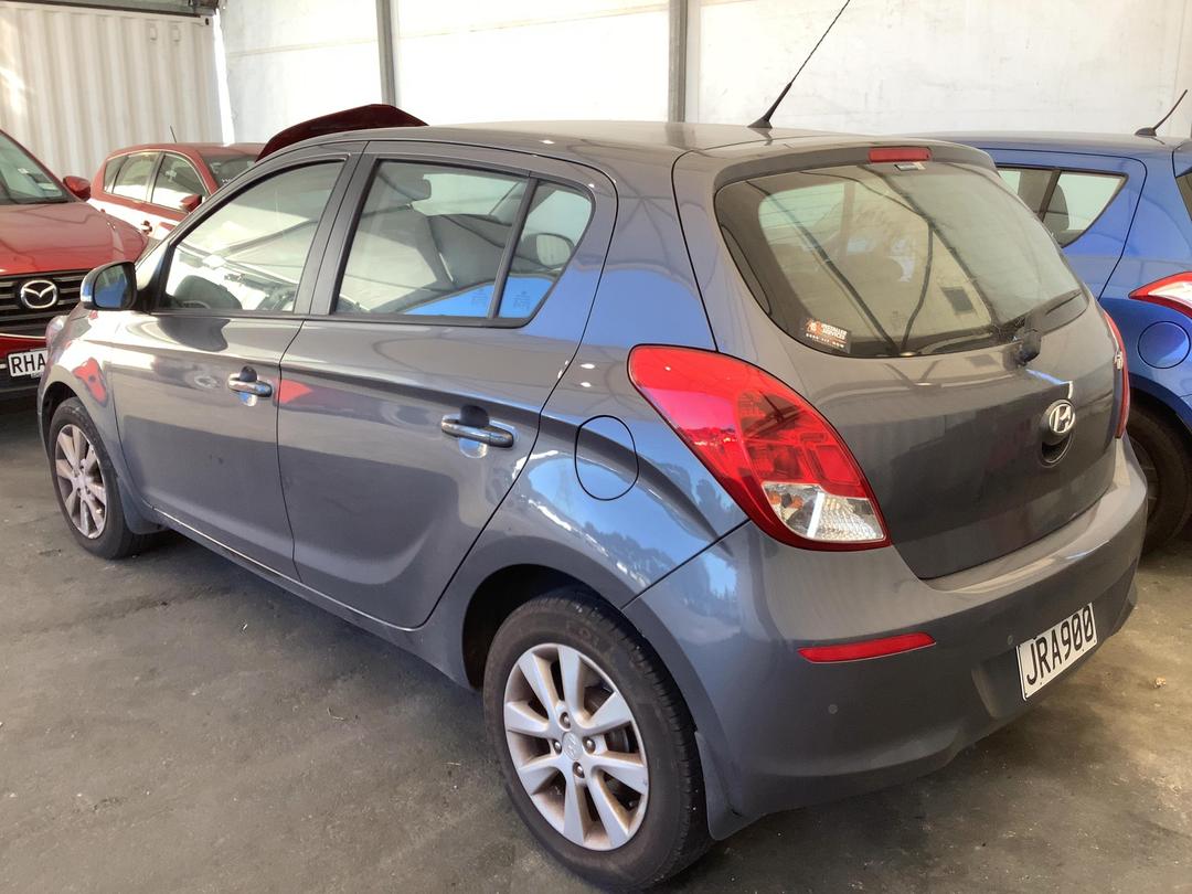 Photo '7' of Hyundai I20 PB