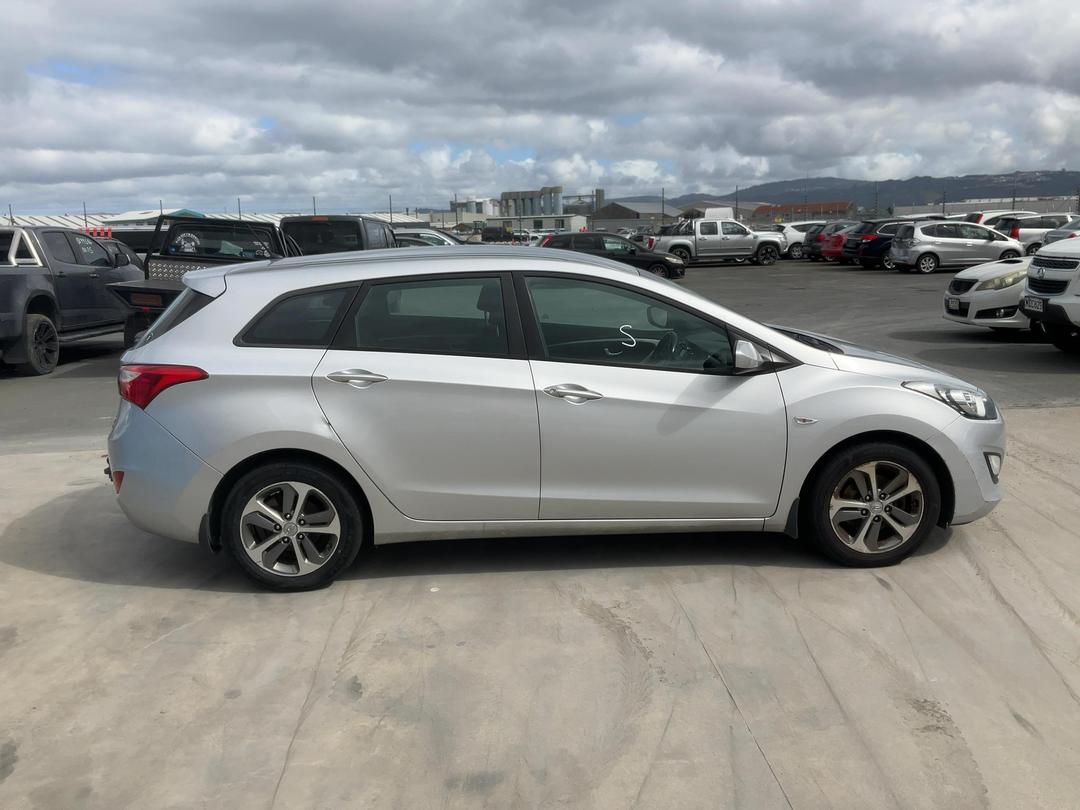 Photo '8' of Hyundai I30 GDE Wagon Crdi DCT Photo '8' of Hyundai I30 GDE Wagon Crdi DCT