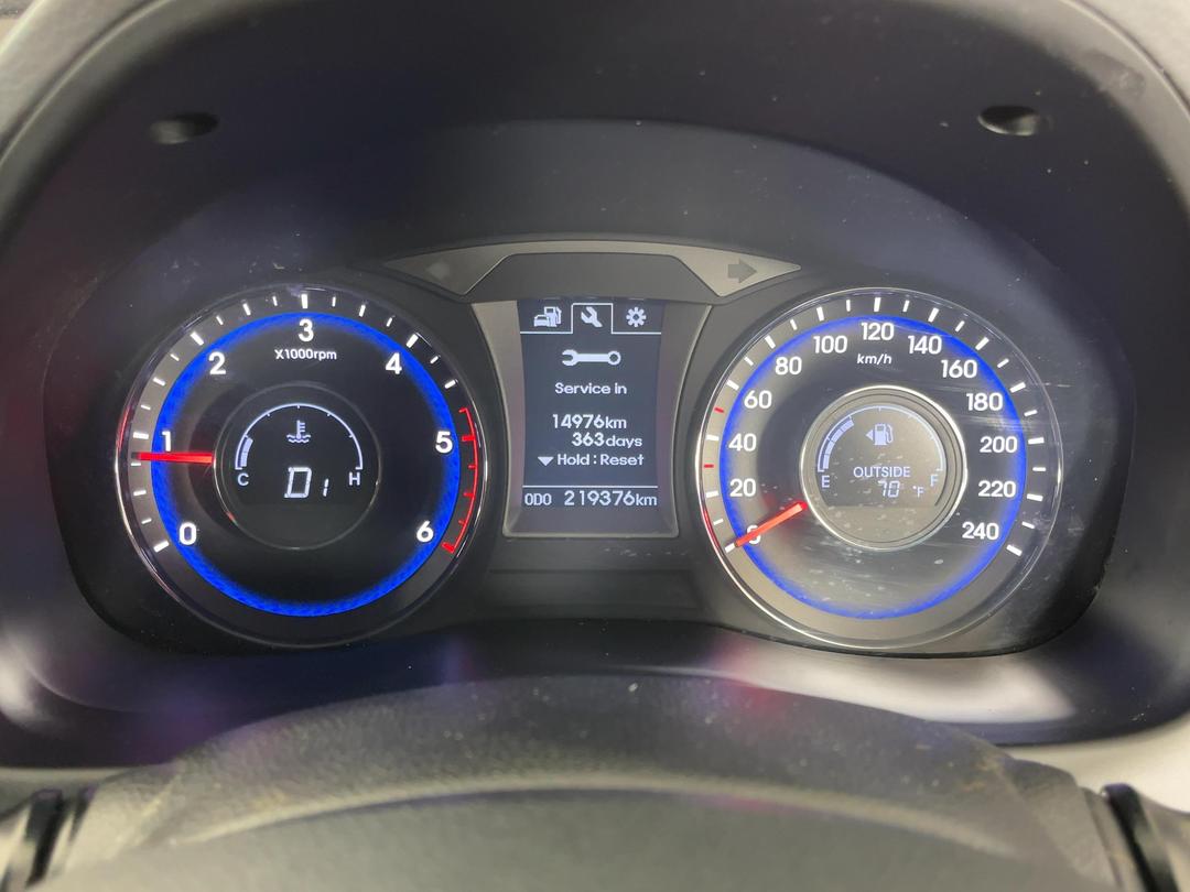 Photo '21' of Hyundai I40