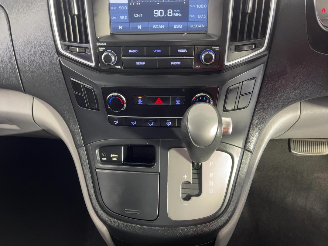 Photo '18' of Hyundai Iload