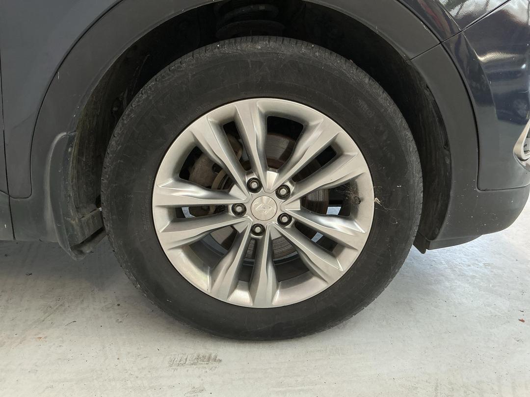 Photo '7' of Hyundai Santa FE DM