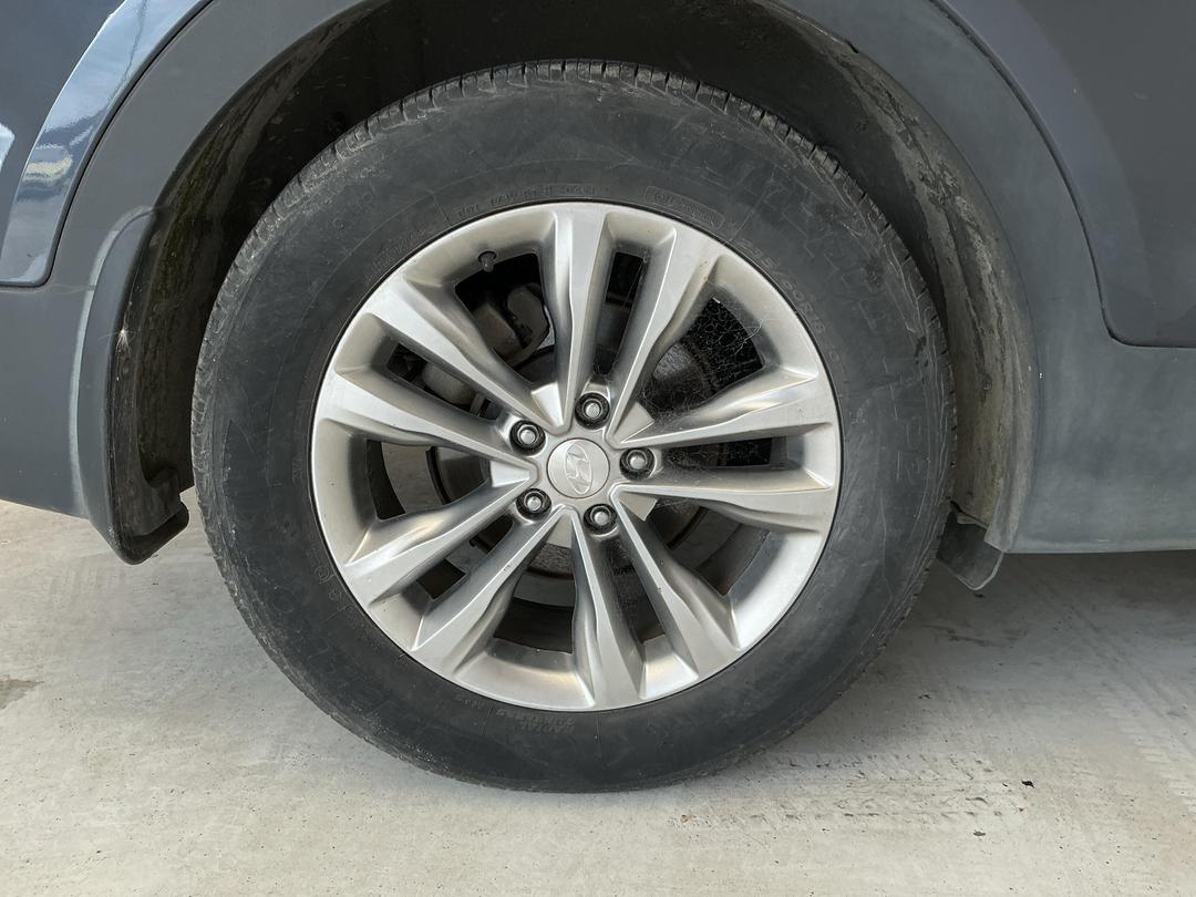 Photo '10' of Hyundai Santa FE DM