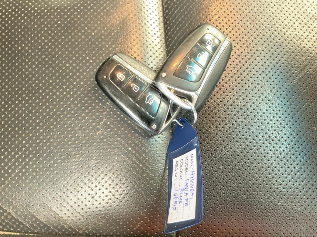 Photo '20' of Hyundai Santa FE DM