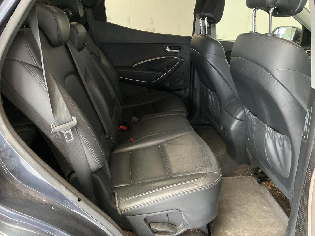 Photo '18' of Hyundai Santa FE DM