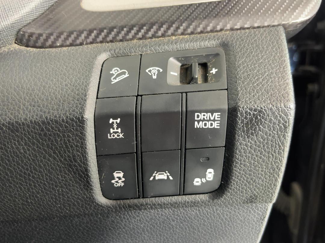 Photo '27' of Hyundai Santa FE
