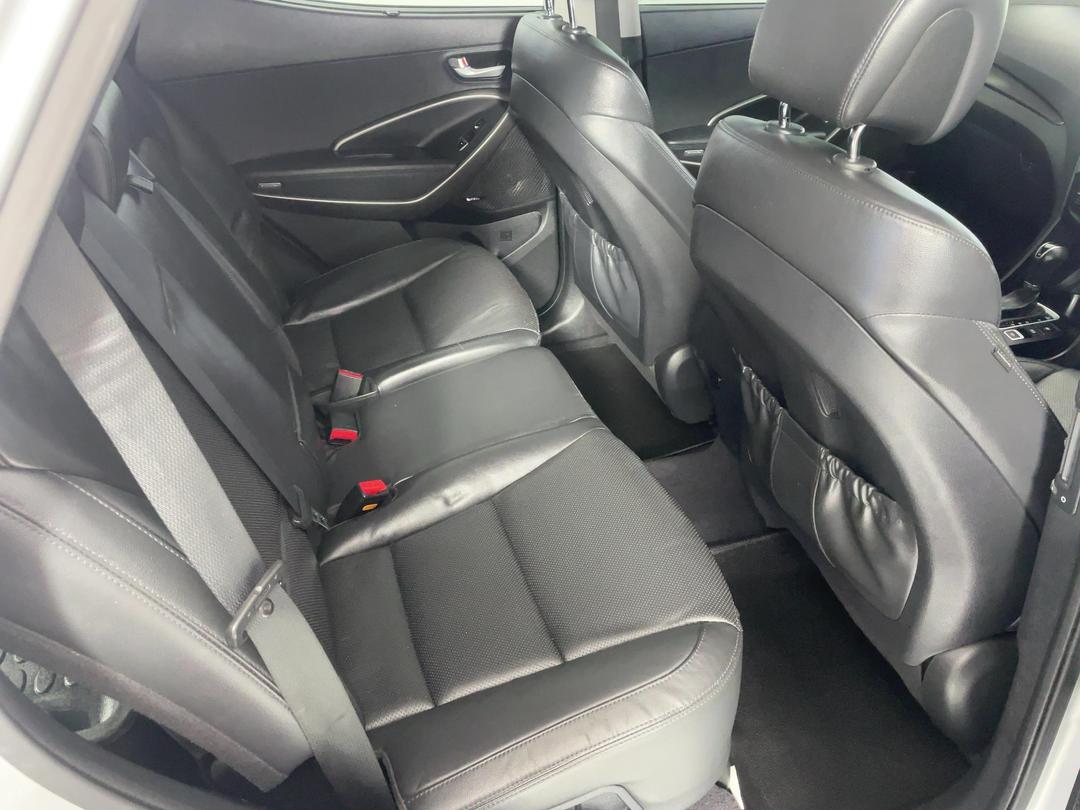 Photo '20' of Hyundai Santa FE