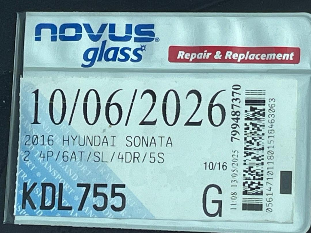 Photo '13' of Hyundai Sonata