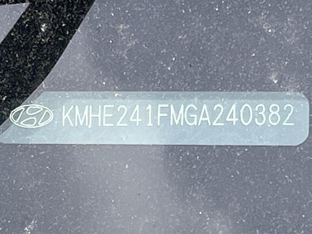 Photo '14' of Hyundai Sonata