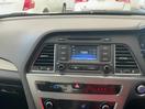 Thumbnail '16' of Hyundai Sonata