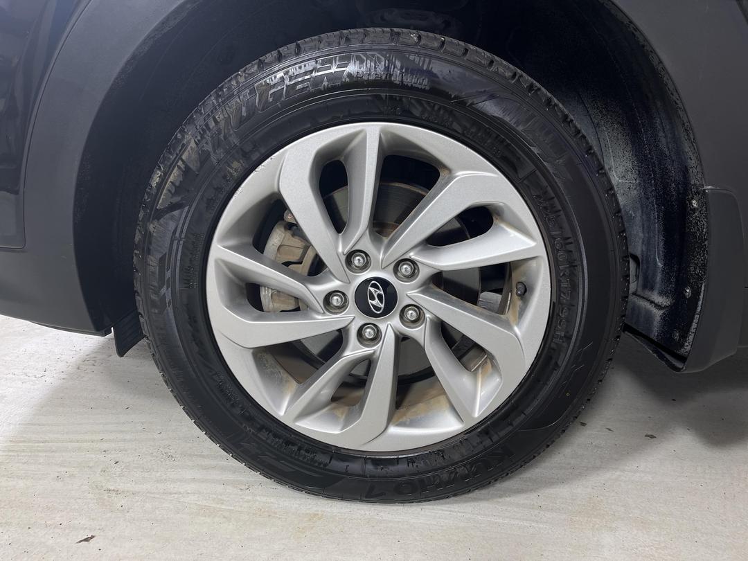 Photo '10' of Hyundai Tucson