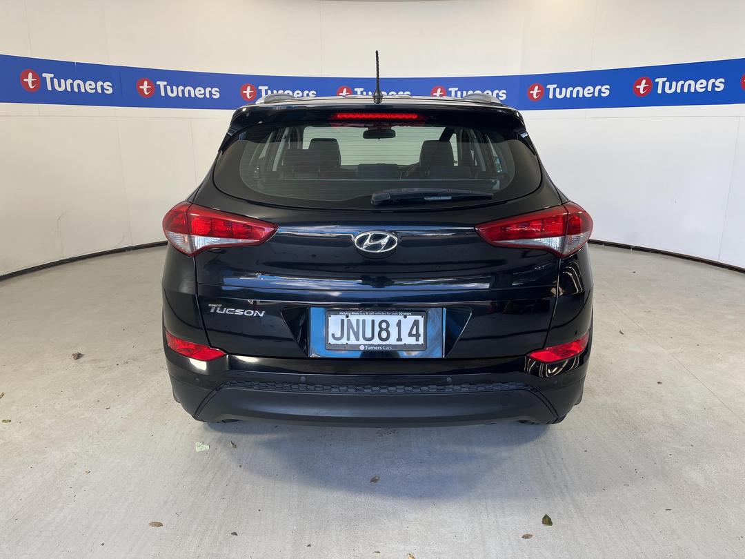 Photo '6' of Hyundai Tucson
