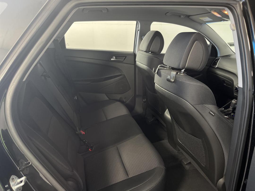 Photo '20' of Hyundai Tucson