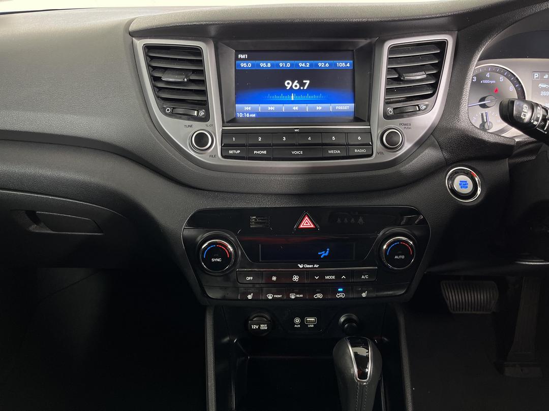 Photo '18' of Hyundai Tucson