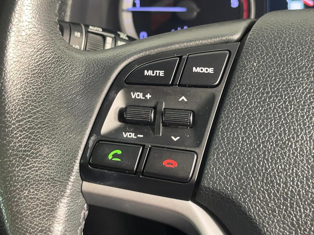 Photo '29' of Hyundai Tucson