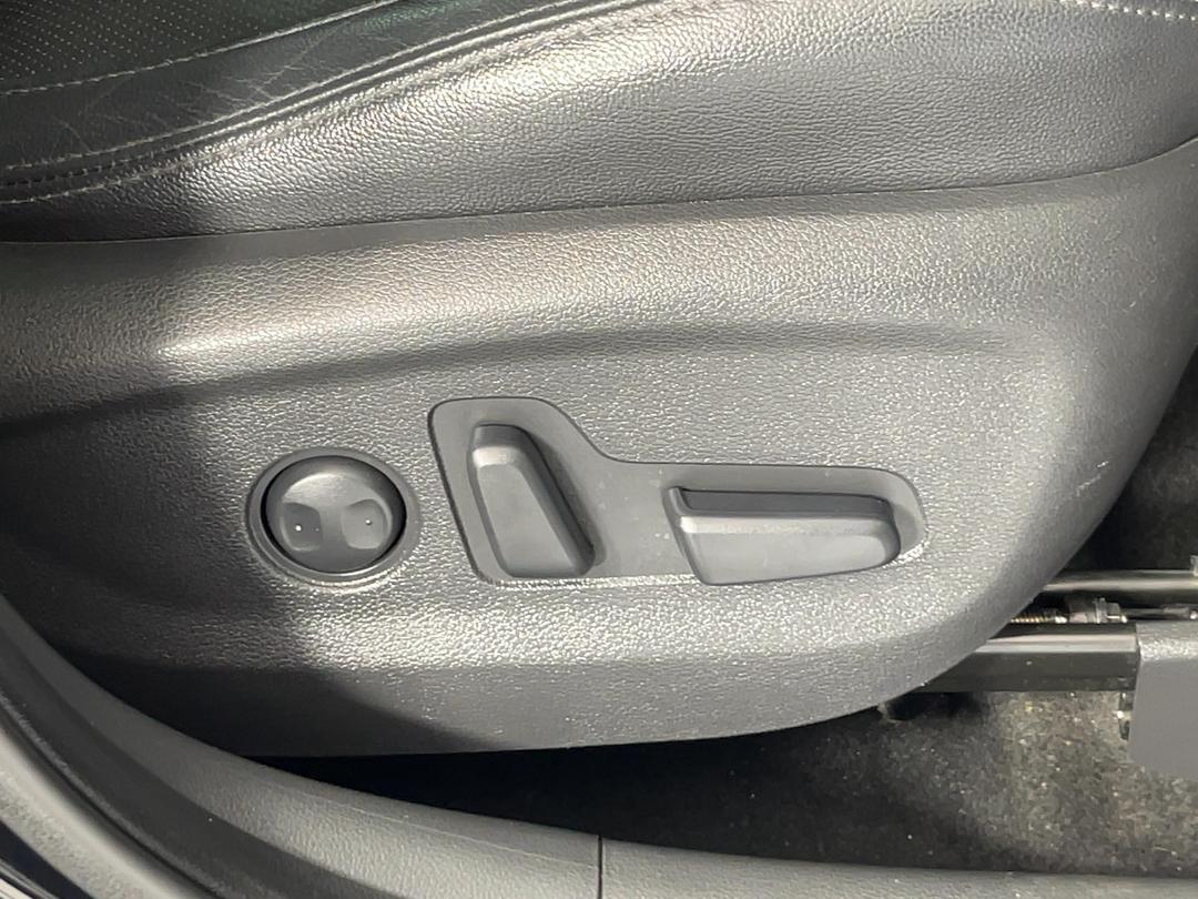 Photo '33' of Hyundai Tucson