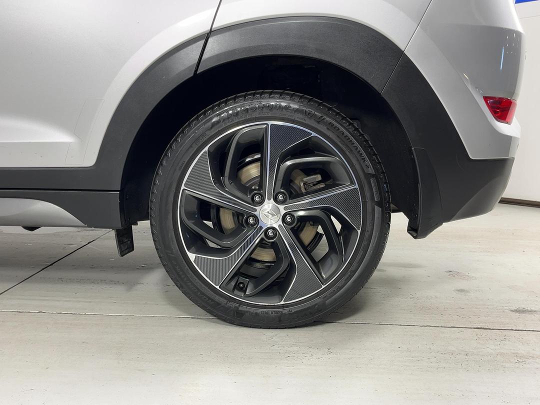 Photo '11' of Hyundai Tucson