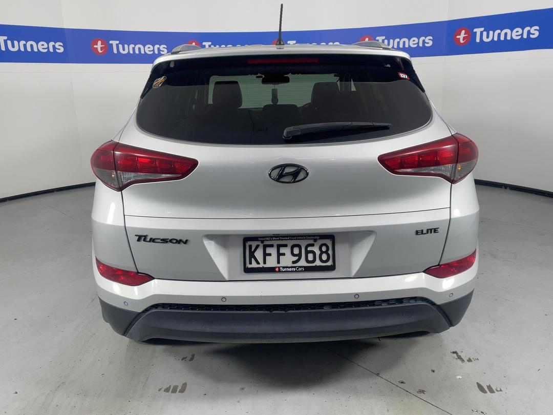 Photo '6' of Hyundai Tucson