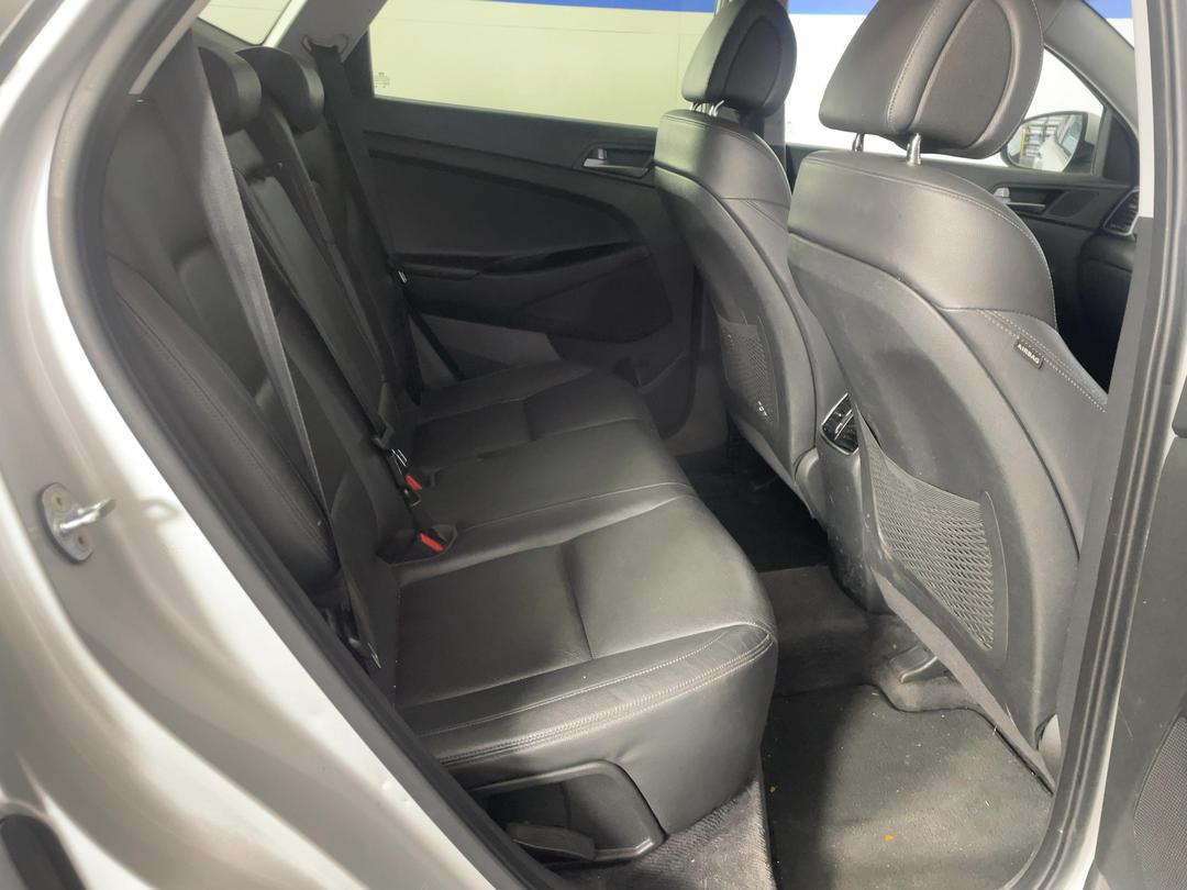 Photo '20' of Hyundai Tucson