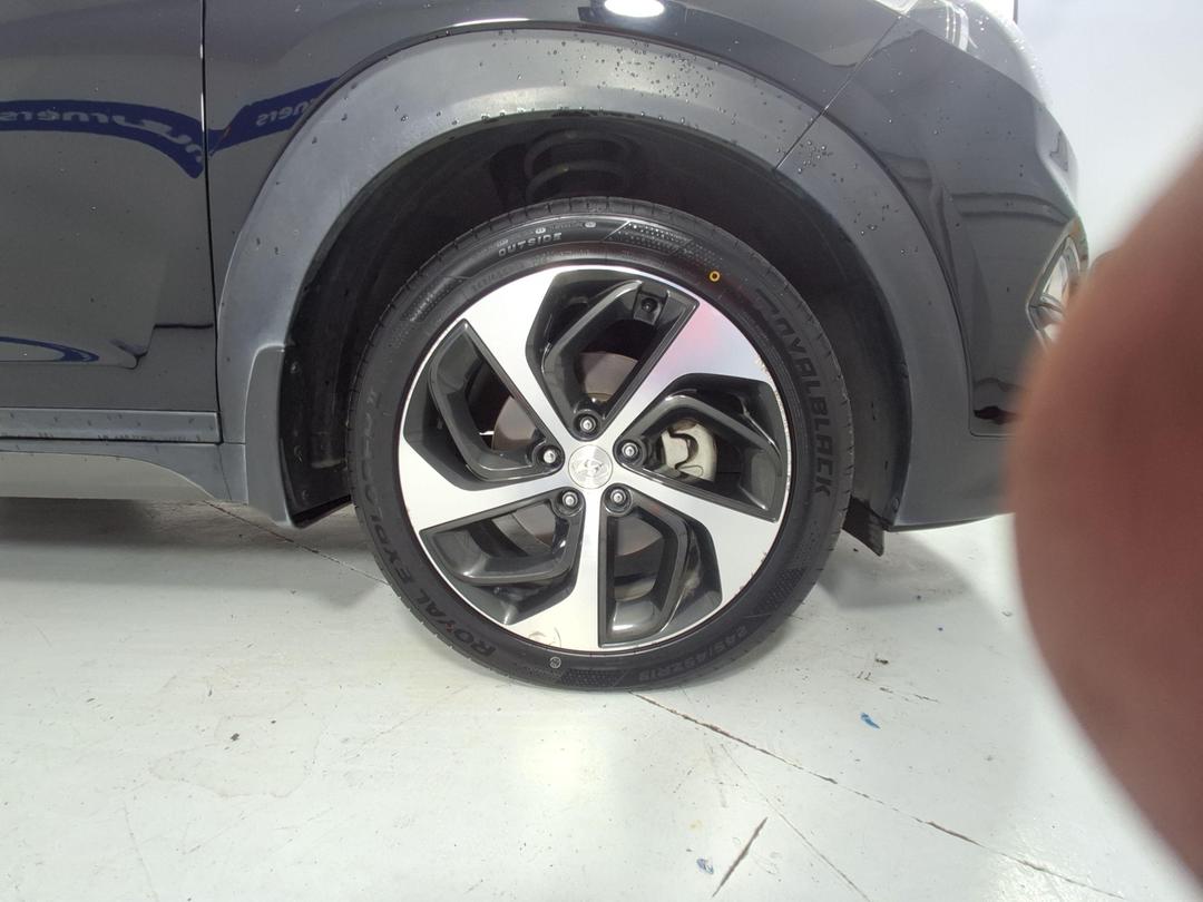 Photo '9' of Hyundai Tucson