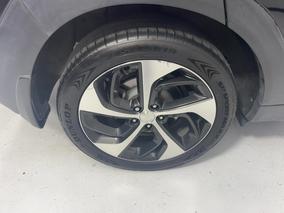 Photo '12' of Hyundai Tucson