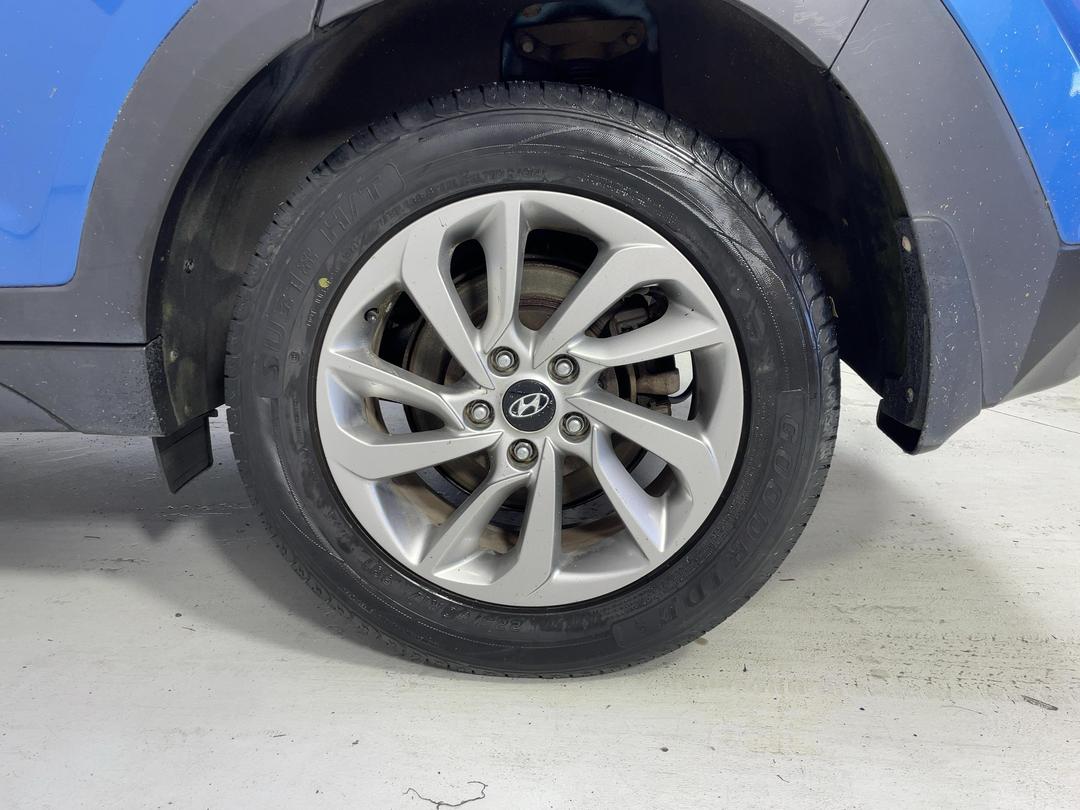 Photo '11' of Hyundai Tucson