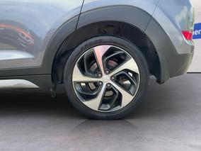 Photo '11' of Hyundai Tucson